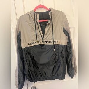 Under Armor Windbreaker. Size Small